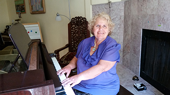 Piano Lessons by Vera Lukomsky